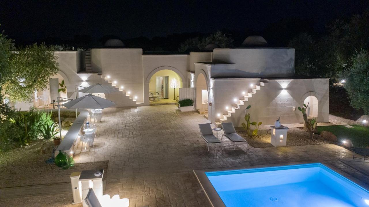 B&B Trulli Moonlight Da Grace オストゥーニ エクステリア 写真