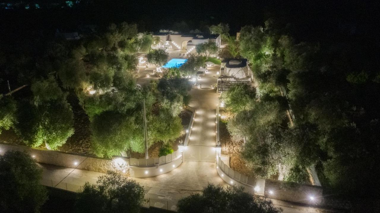 B&B Trulli Moonlight Da Grace オストゥーニ エクステリア 写真