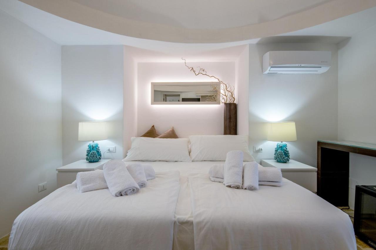 B&B Trulli Moonlight Da Grace オストゥーニ エクステリア 写真