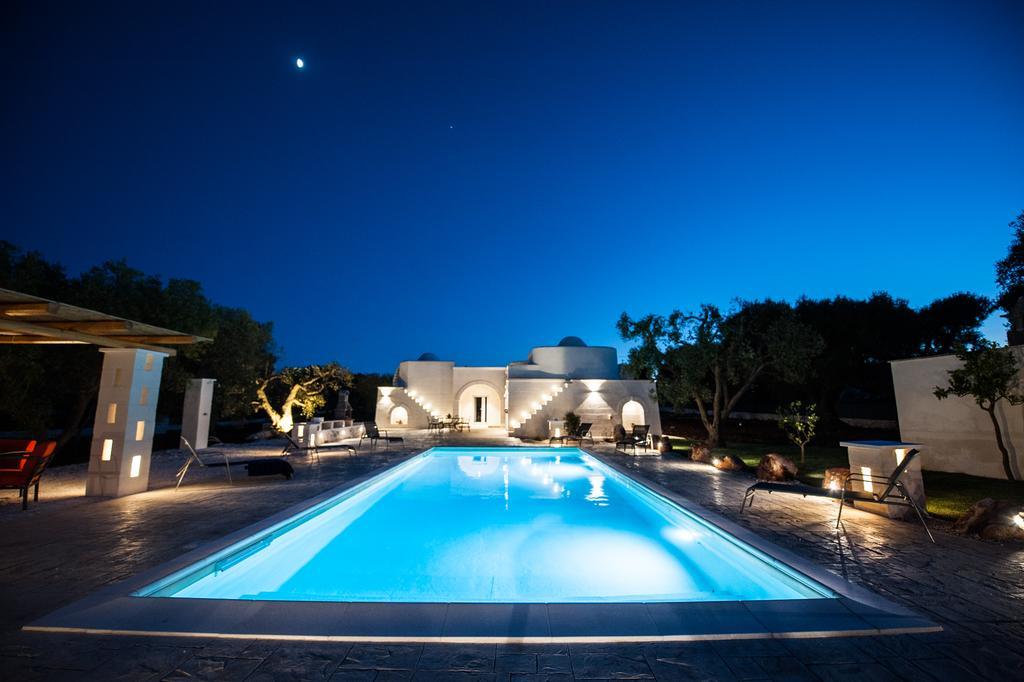 B&B Trulli Moonlight Da Grace オストゥーニ エクステリア 写真